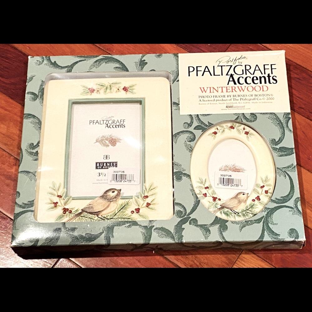 Pfaltzgraff Winterwood Picture Frames